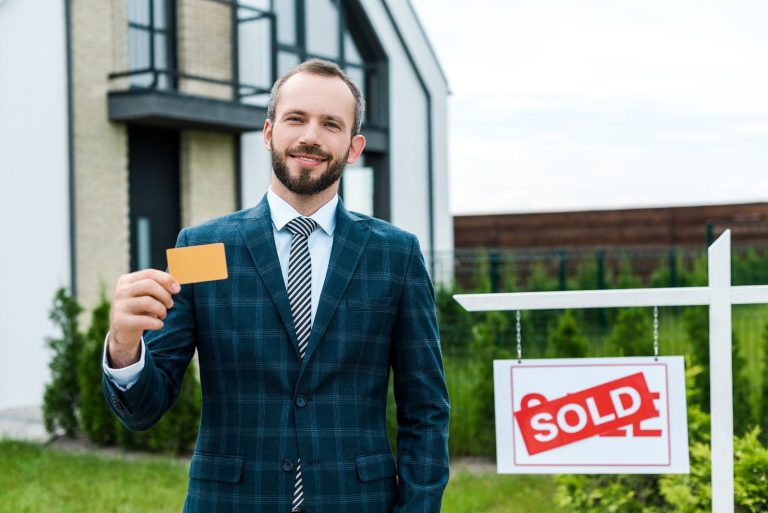 100 percent Commission Brokerage